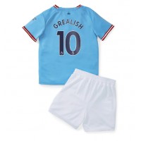 Manchester City Jack Grealish #10 Hjemmebanesæt Børn 2022-23 Kortærmet (+ Korte bukser)
